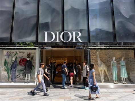 Tough luxury market dims Dior’s shine